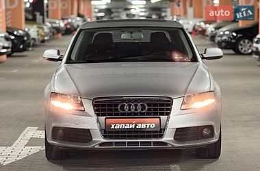Седан Audi A4 2010 в Киеве