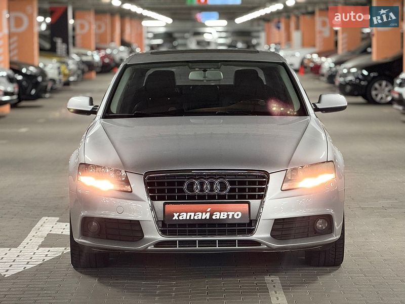 Седан Audi A4 2010 в Киеве