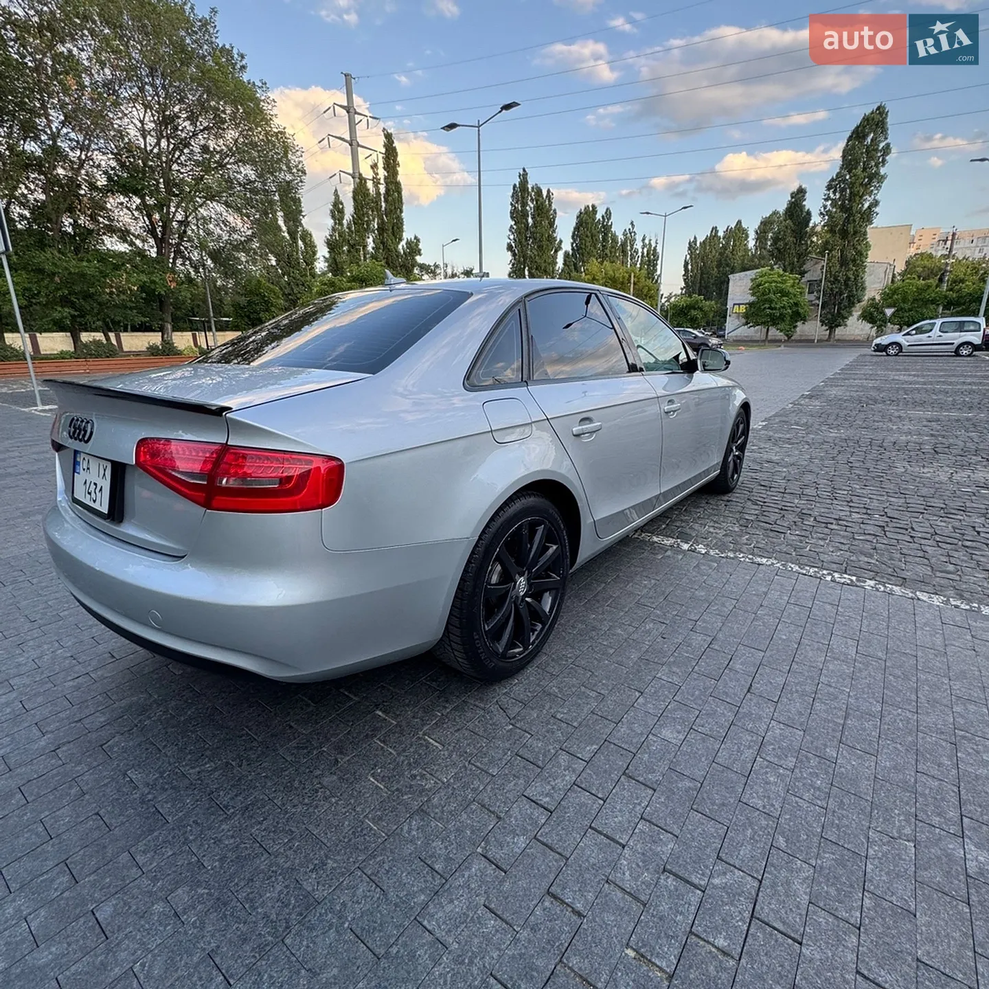 2012 Audi A4 - мініатюра 4