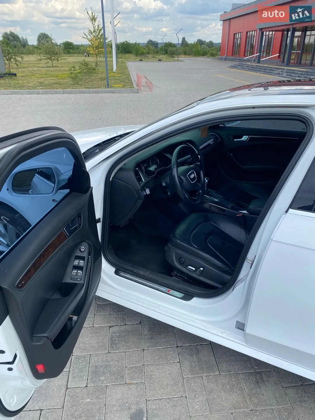 2014 Audi A4 - мініатюра 7
