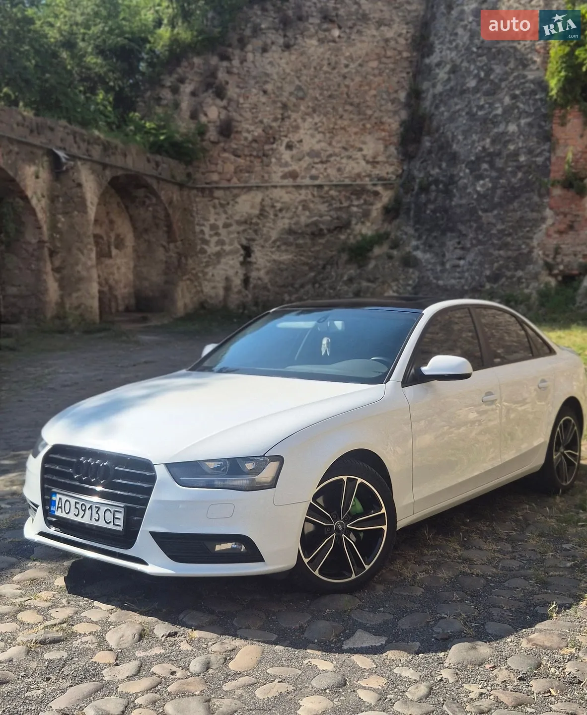 2013 Audi A4 - мініатюра 2
