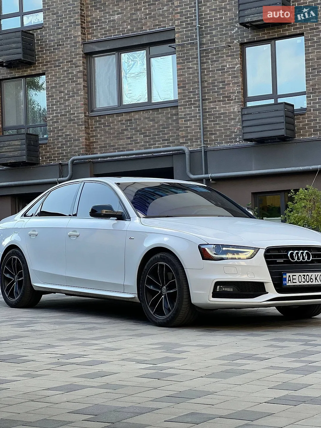 2014 Audi A4 - мініатюра 2