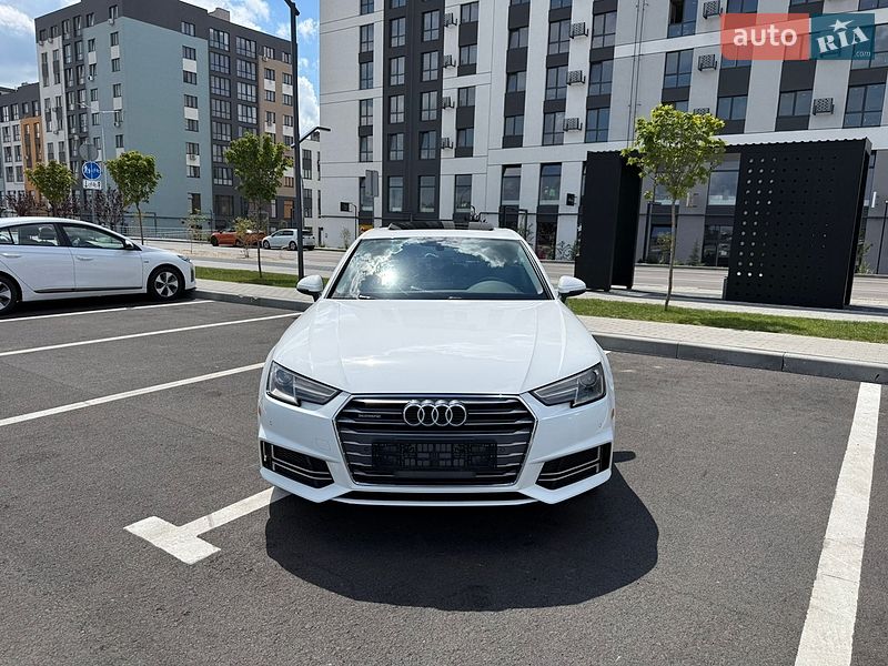 Седан Audi A4 2018 в Рівному