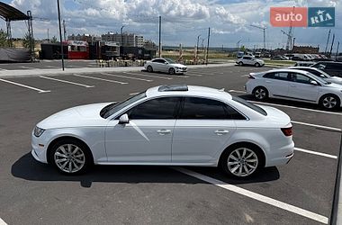 Седан Audi A4 2018 в Рівному