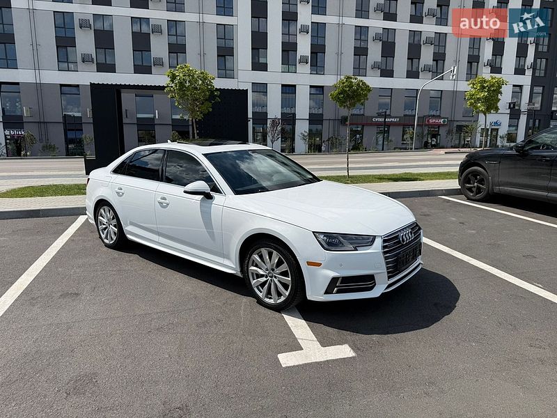 Седан Audi A4 2018 в Рівному