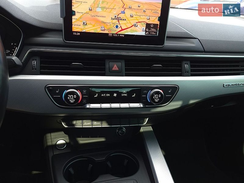 Седан Audi A4 2017 в Запоріжжі