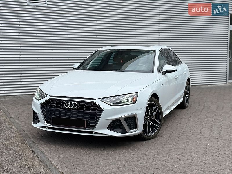 Седан Audi A4 2020 в Ровно