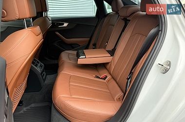 Седан Audi A4 2020 в Ровно