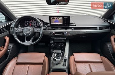Седан Audi A4 2020 в Ровно