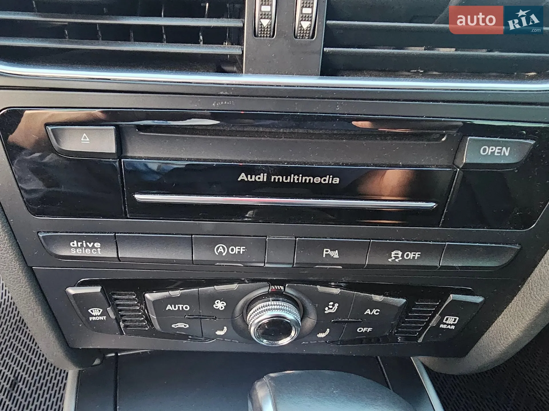 2014 Audi A4 - мініатюра 20