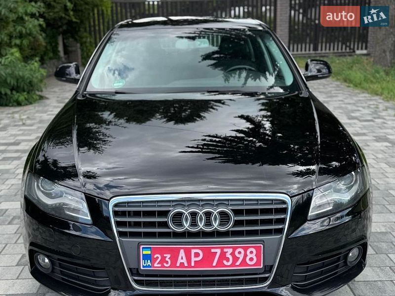 Седан Audi A4 2009 в Вознесенске
