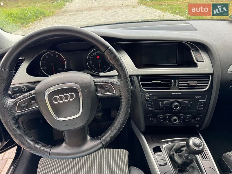 Седан Audi A4 2009 в Вознесенске