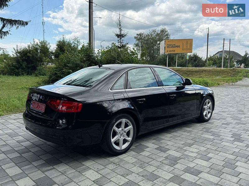 Седан Audi A4 2009 в Вознесенске