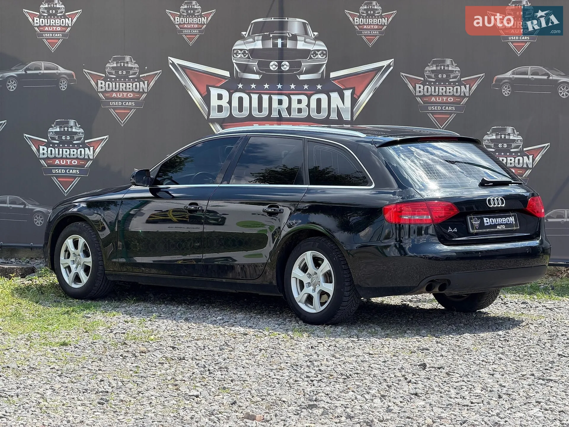 2010 Audi A4 - мініатюра 14