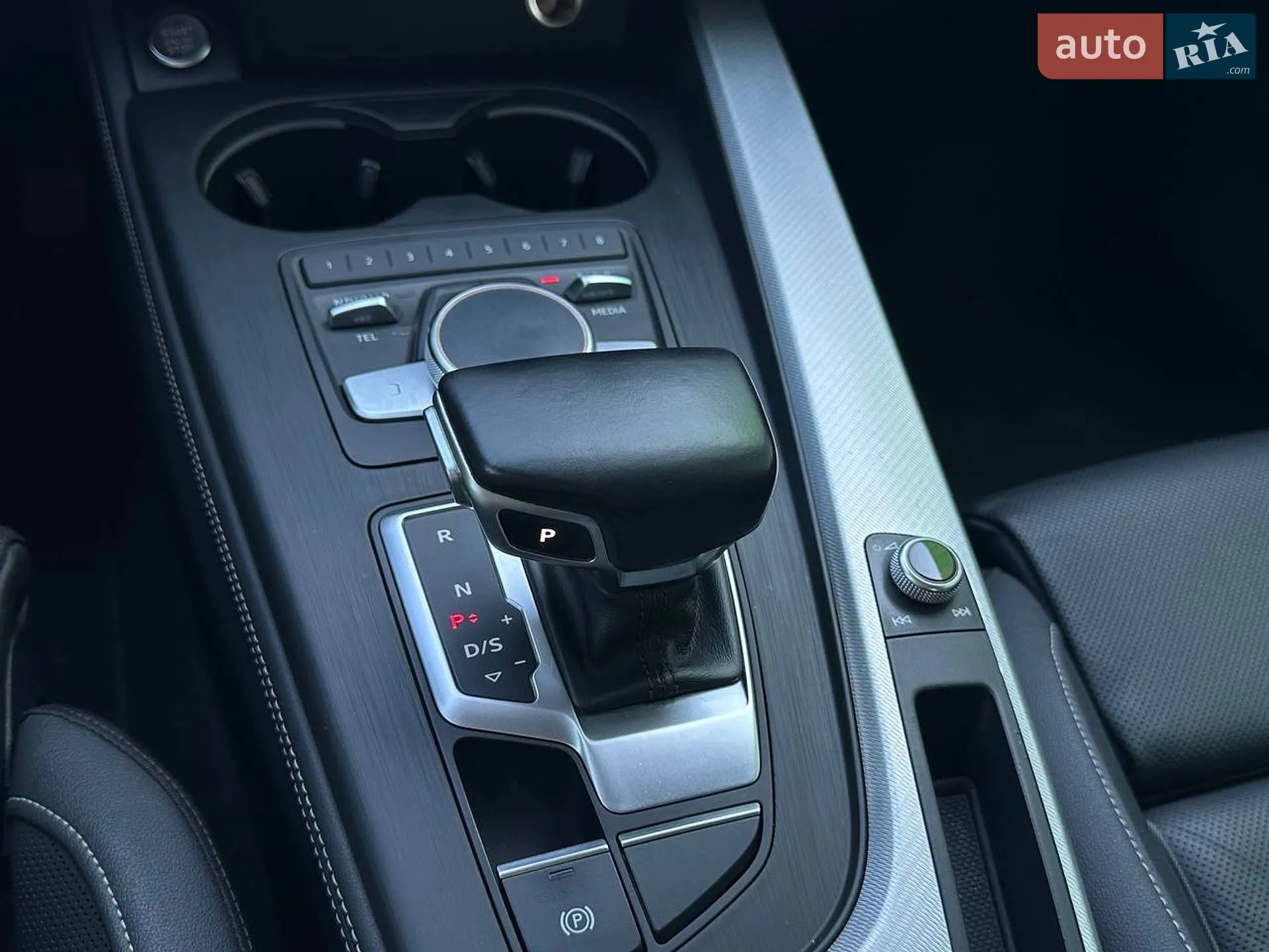 2015 Audi A4 - мініатюра 30