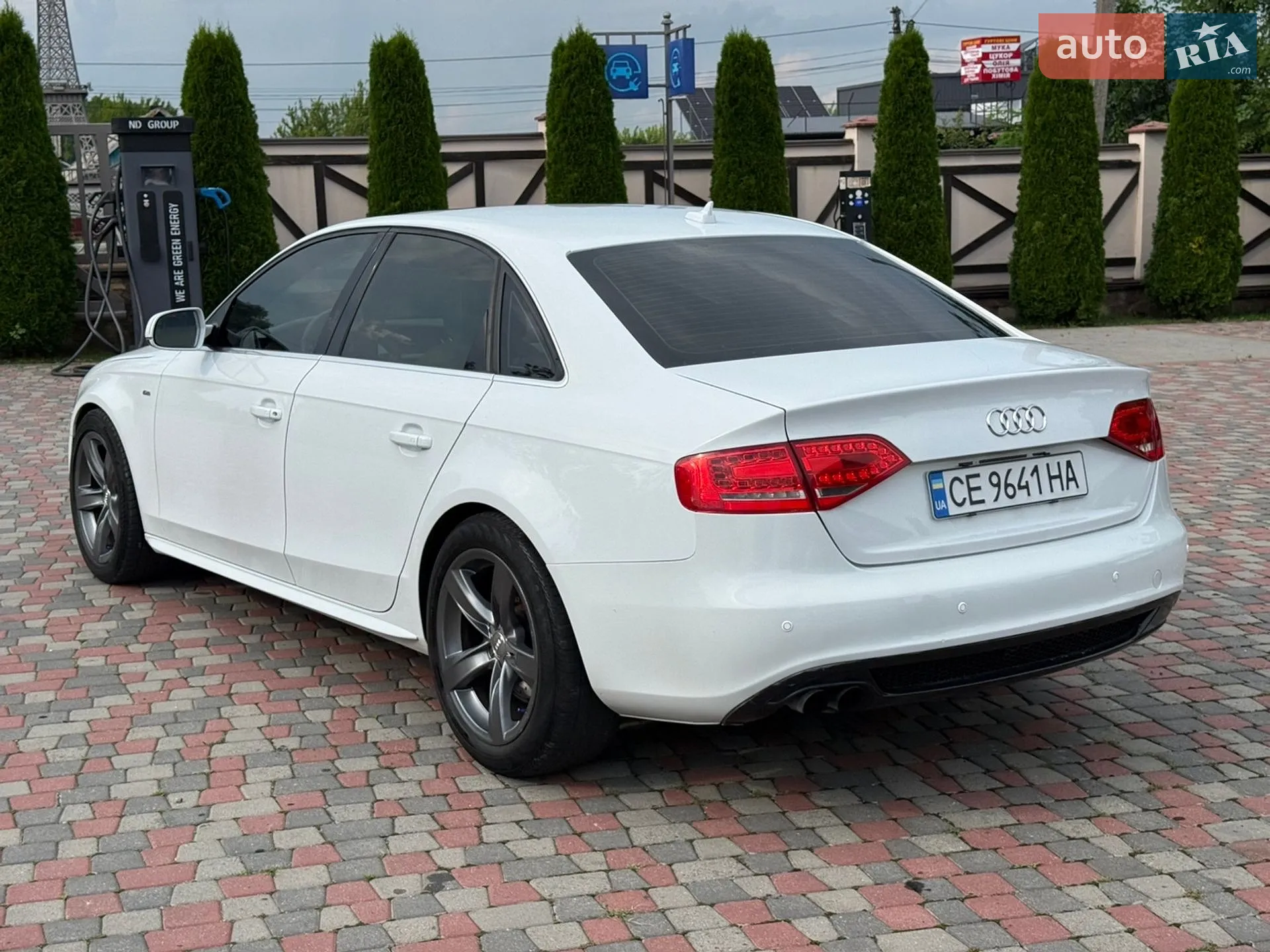 2012 Audi A4 - мініатюра 11