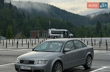 Седан Audi A4 2004 в Чернівцях