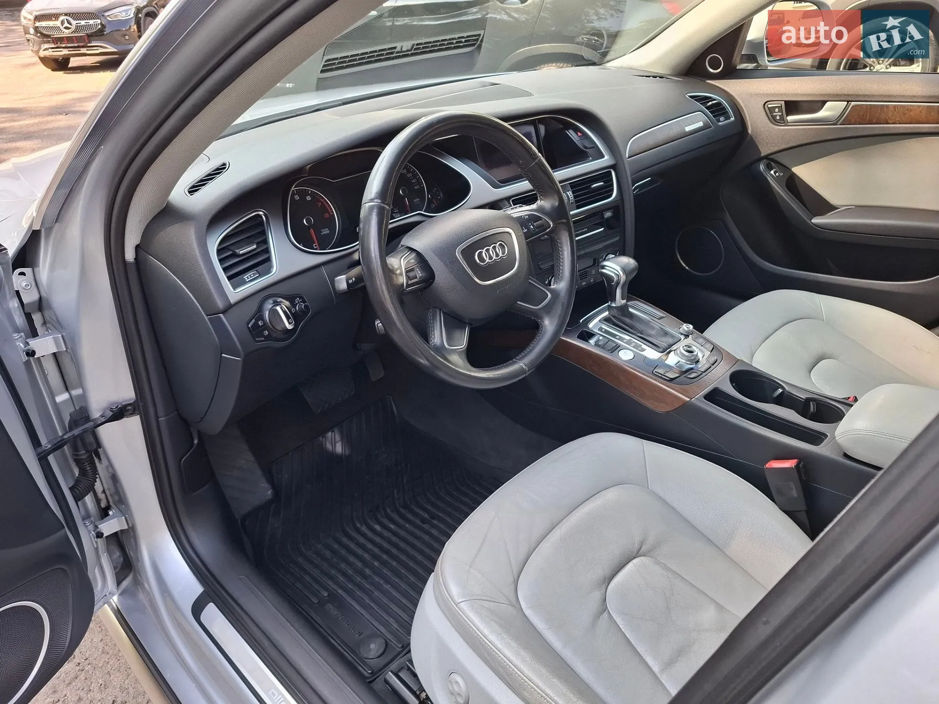 2013 Audi A4 - мініатюра 10