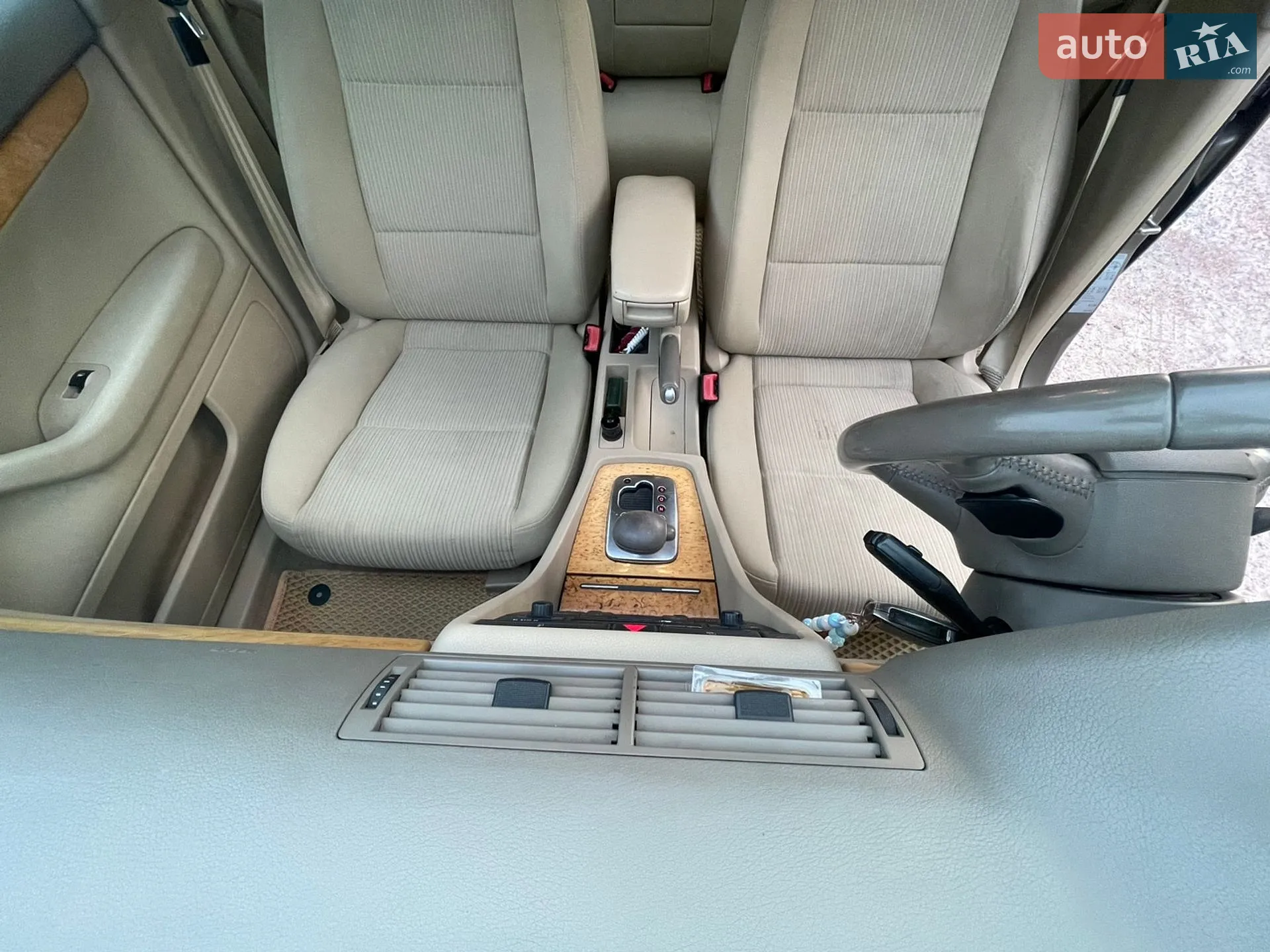 Audi A4 2005 VIN WAUZZZ8E56A155208 фото оголошення 5 з 51