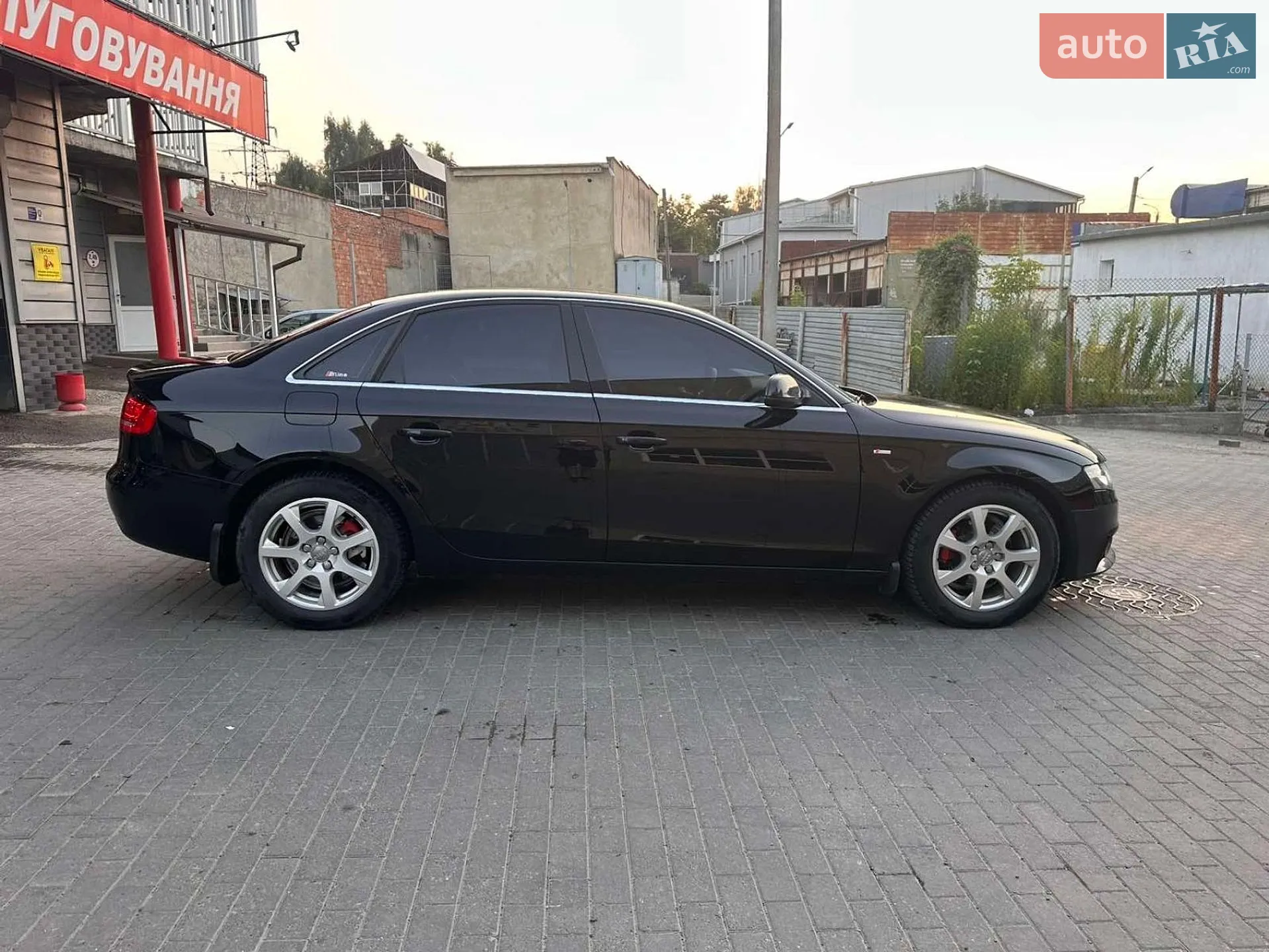 2010 Audi A4 - мініатюра 11