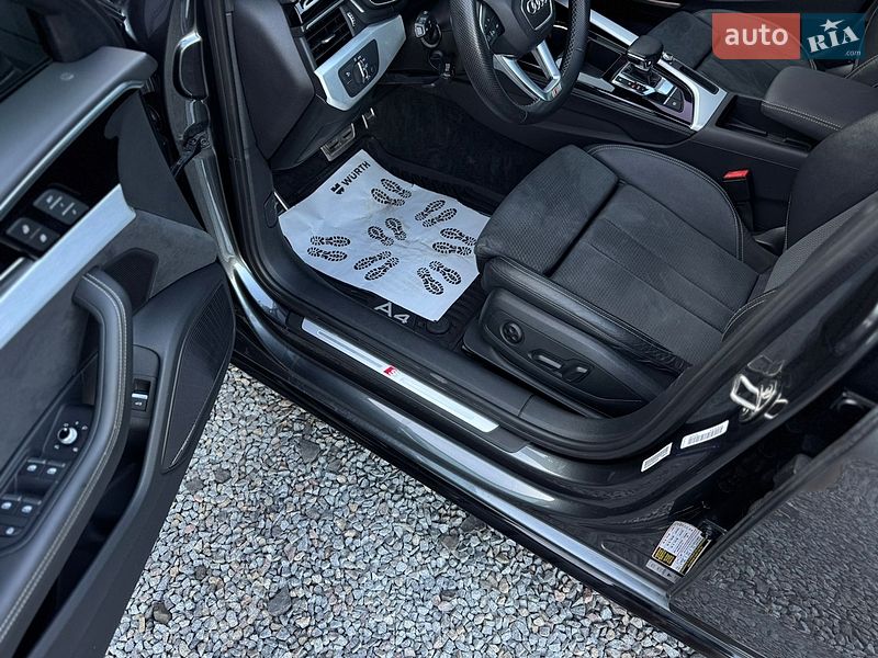 Седан Audi A4 2021 в Луцке
