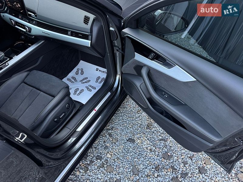 Седан Audi A4 2021 в Луцке