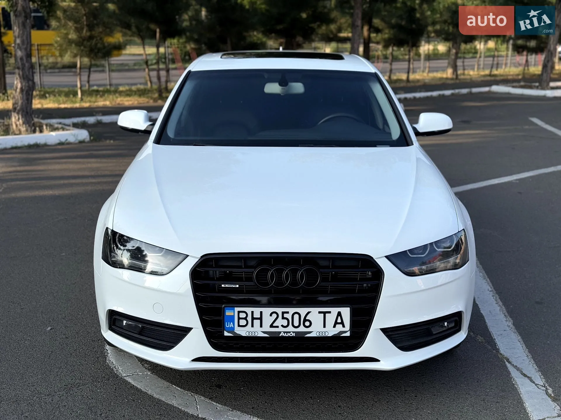 2012 Audi A4 - мініатюра 2