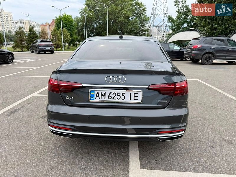Седан Audi A4 2021 в Киеве