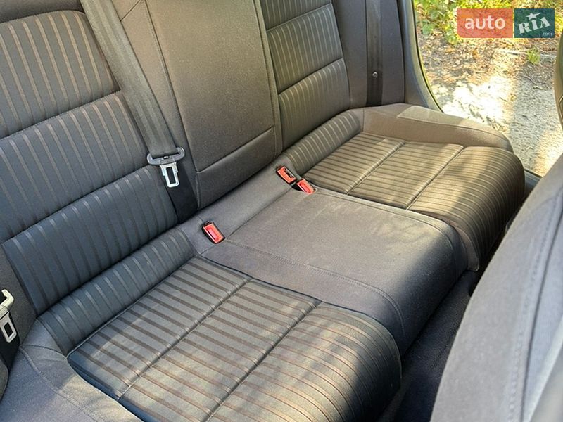 Седан Audi A4 2010 в Львові