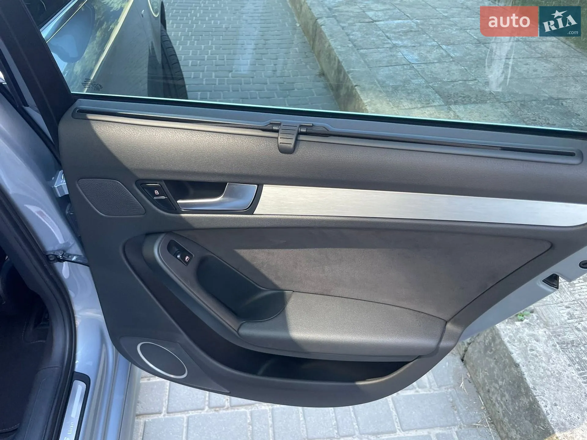 2011 Audi A4 - мініатюра 17