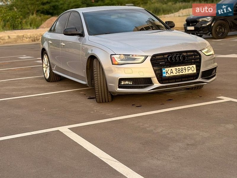Седан Audi A4 2015 в Киеве