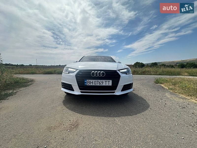 Седан Audi A4 2017 в Подольске