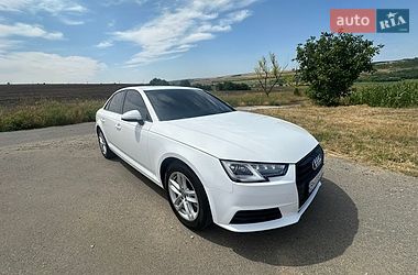 Седан Audi A4 2017 в Подольске