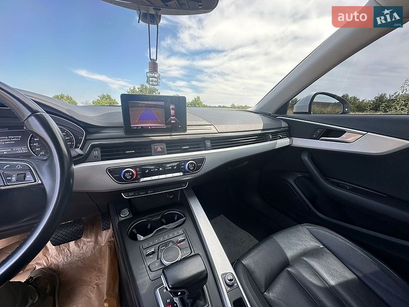 Седан Audi A4 2017 в Подольске