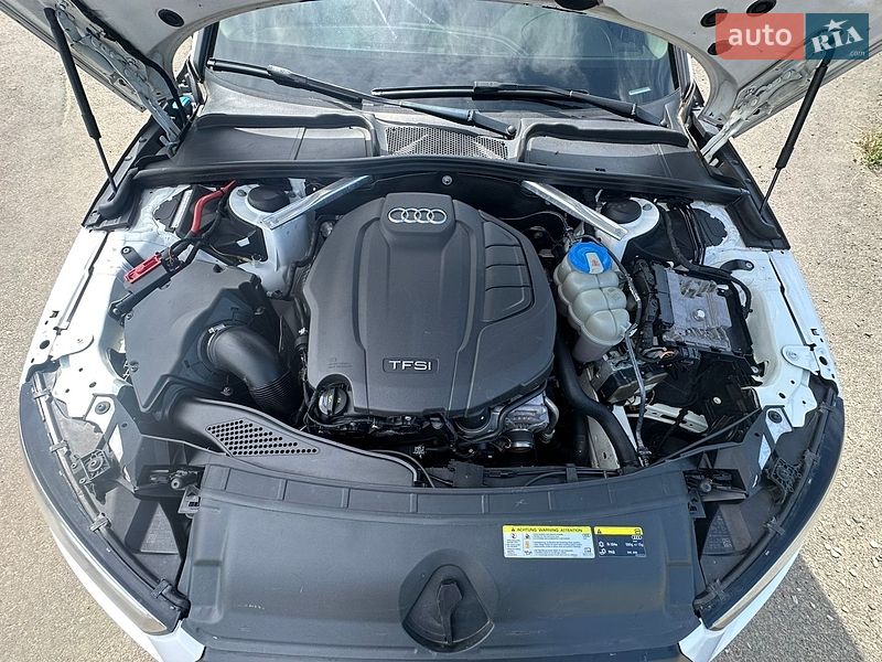 Седан Audi A4 2017 в Подольске