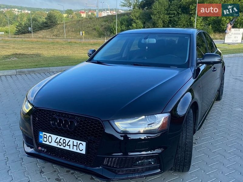 Седан Audi A4 2015 в Тернополе