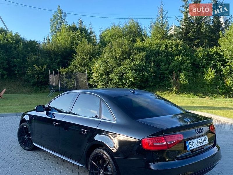 Седан Audi A4 2015 в Тернополе
