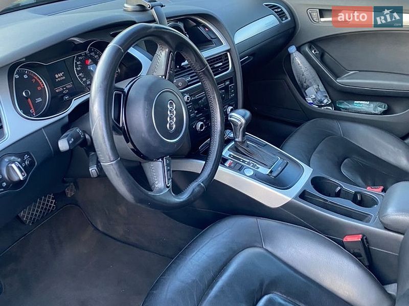 Седан Audi A4 2015 в Тернополе