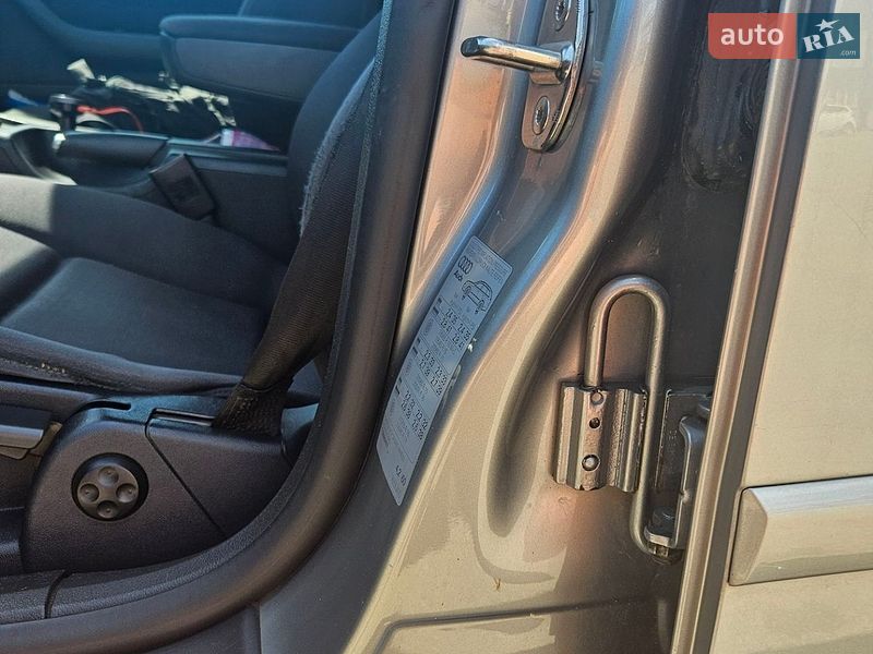 Универсал Audi A4 2003 в Полтаве