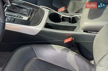 Седан Audi A4 2014 в Хмельницькому