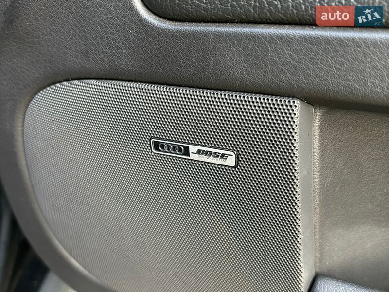Седан Audi A4 2003 в Любомлі