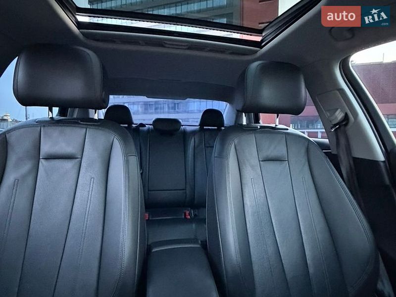Седан Audi A4 2016 в Дніпрі