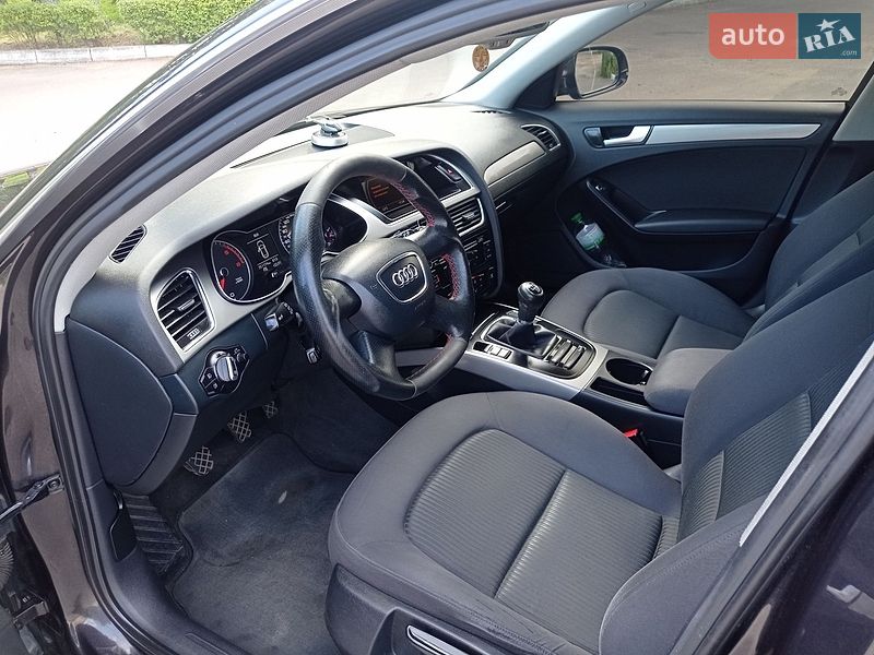 Универсал Audi A4 2012 в Черкассах
