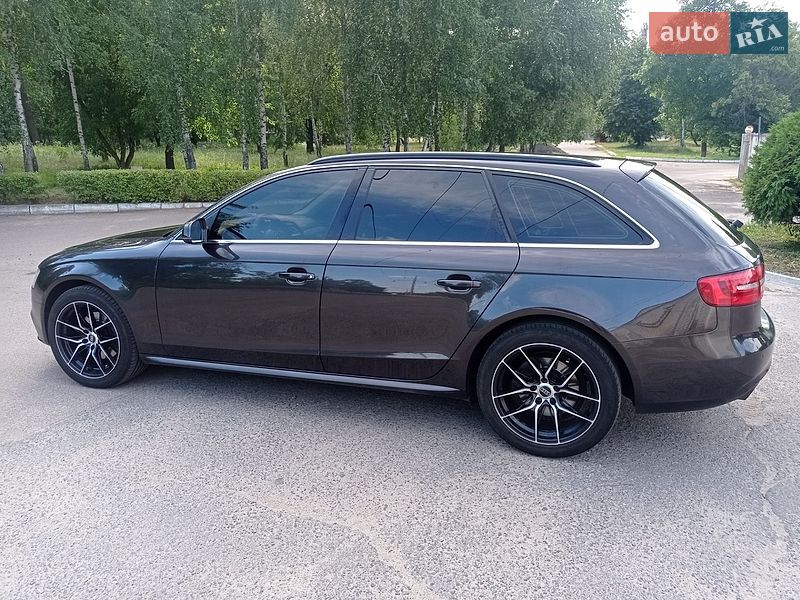Универсал Audi A4 2012 в Черкассах