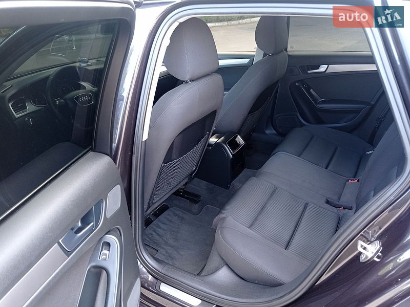 Универсал Audi A4 2012 в Черкассах