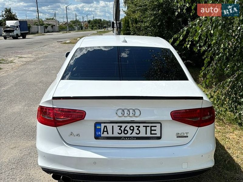 Седан Audi A4 2015 в Києві