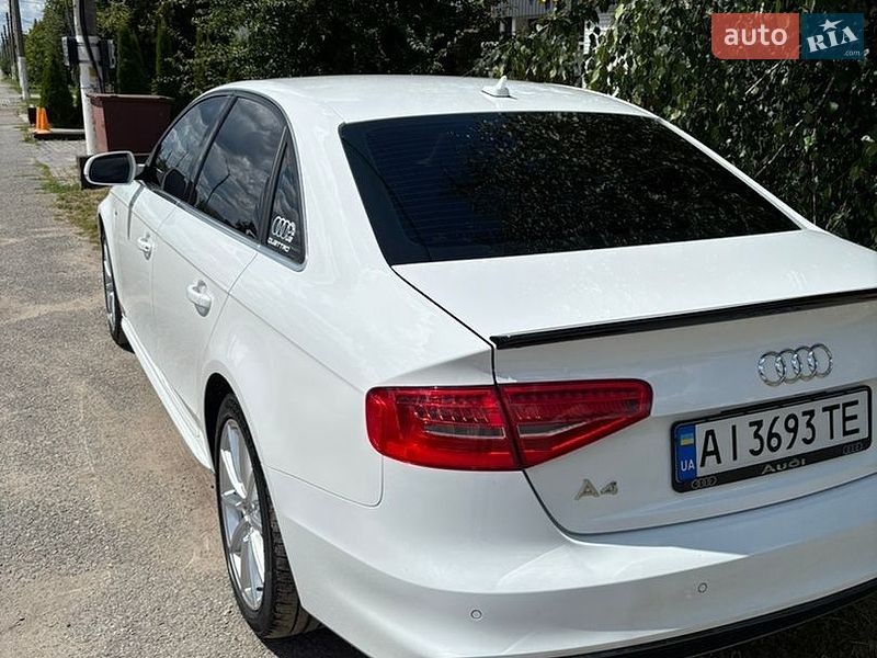 Седан Audi A4 2015 в Києві