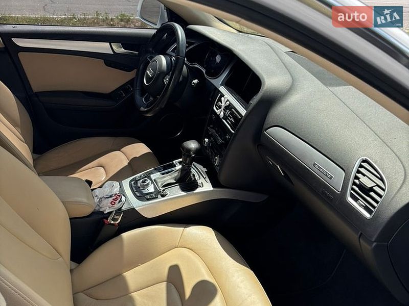 Седан Audi A4 2015 в Києві