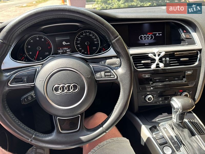 Седан Audi A4 2015 в Києві