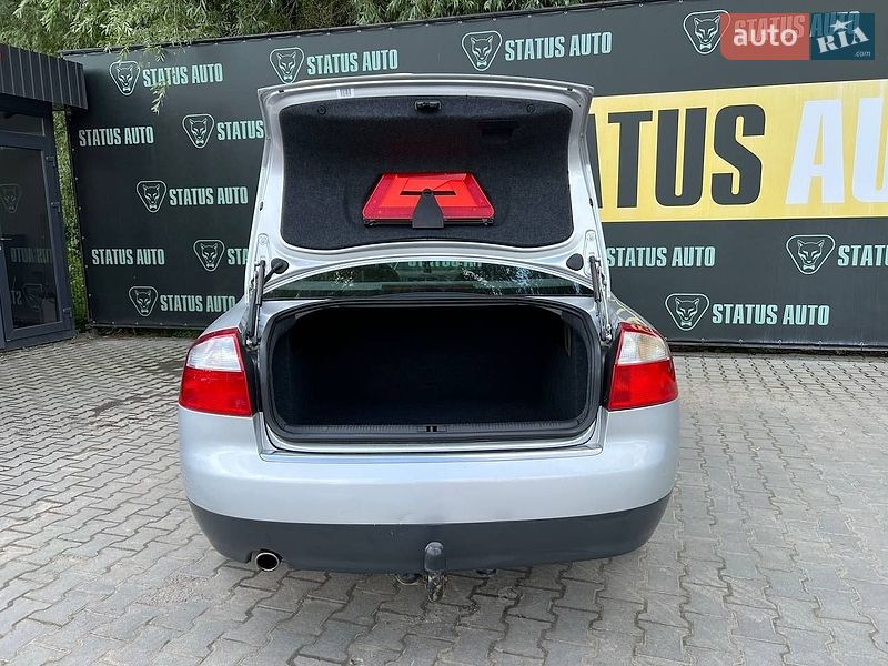 Седан Audi A4 2004 в Хмельницькому